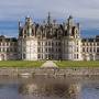 500px-chambord_castle_northwest_facade.jpg